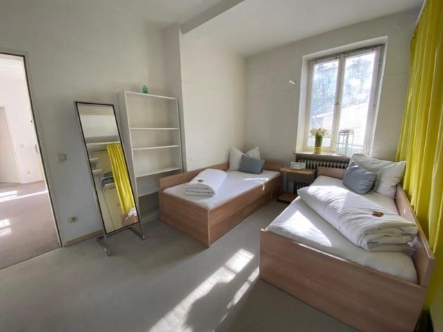 Ferienwohnung Am Franziskanergarten Bad Tölz Habitación foto