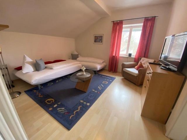 Ferienwohnung Am Franziskanergarten Bad Tölz Habitación foto