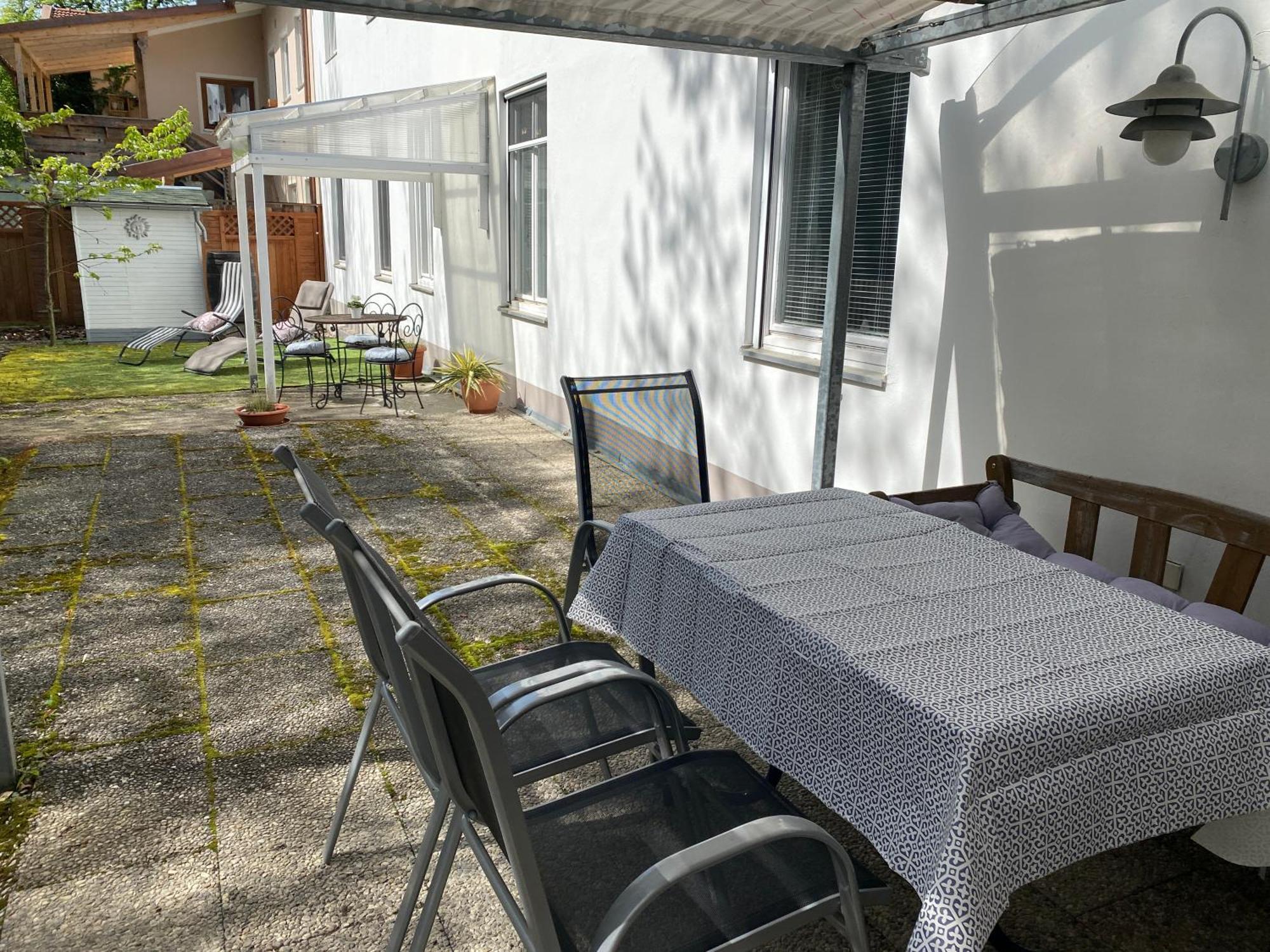 Ferienwohnung Am Franziskanergarten Bad Tölz Habitación foto